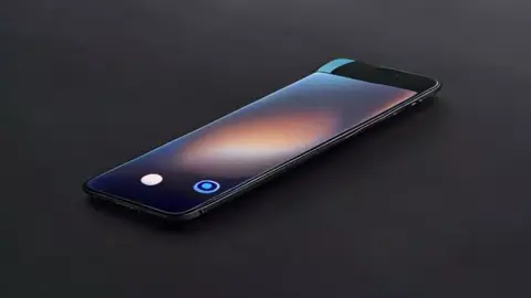 iPhone xách tay hay chính hãng: Tỷ giá USD ảnh hưởng thế nào?