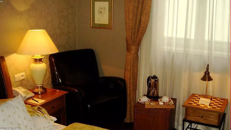 Chuyên Gia Lên Tiếng: Mức Độ Nghiêm Trọng Vượt Xa Các Lỗ Hổng Trước Đây