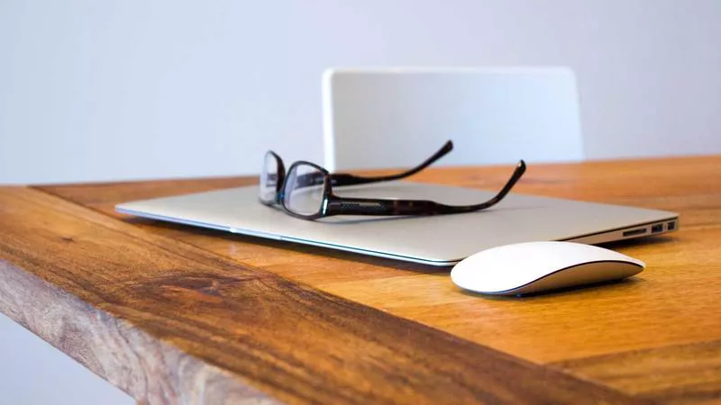 Trợ lý ảo Google "thấu hiểu" hơn: Không cần "Hey Google" vẫn nghe lệnh!