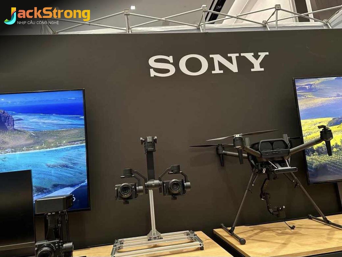 Sự Công Nhận Từ Sony và Bằng Sáng Chế Toàn Cầu Cho Drone Hera
