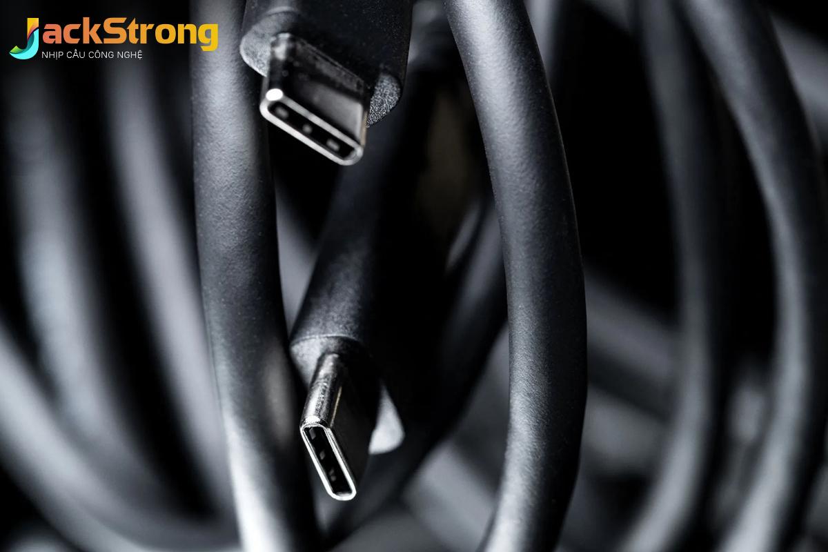 3. Cáp USB Cũ: 