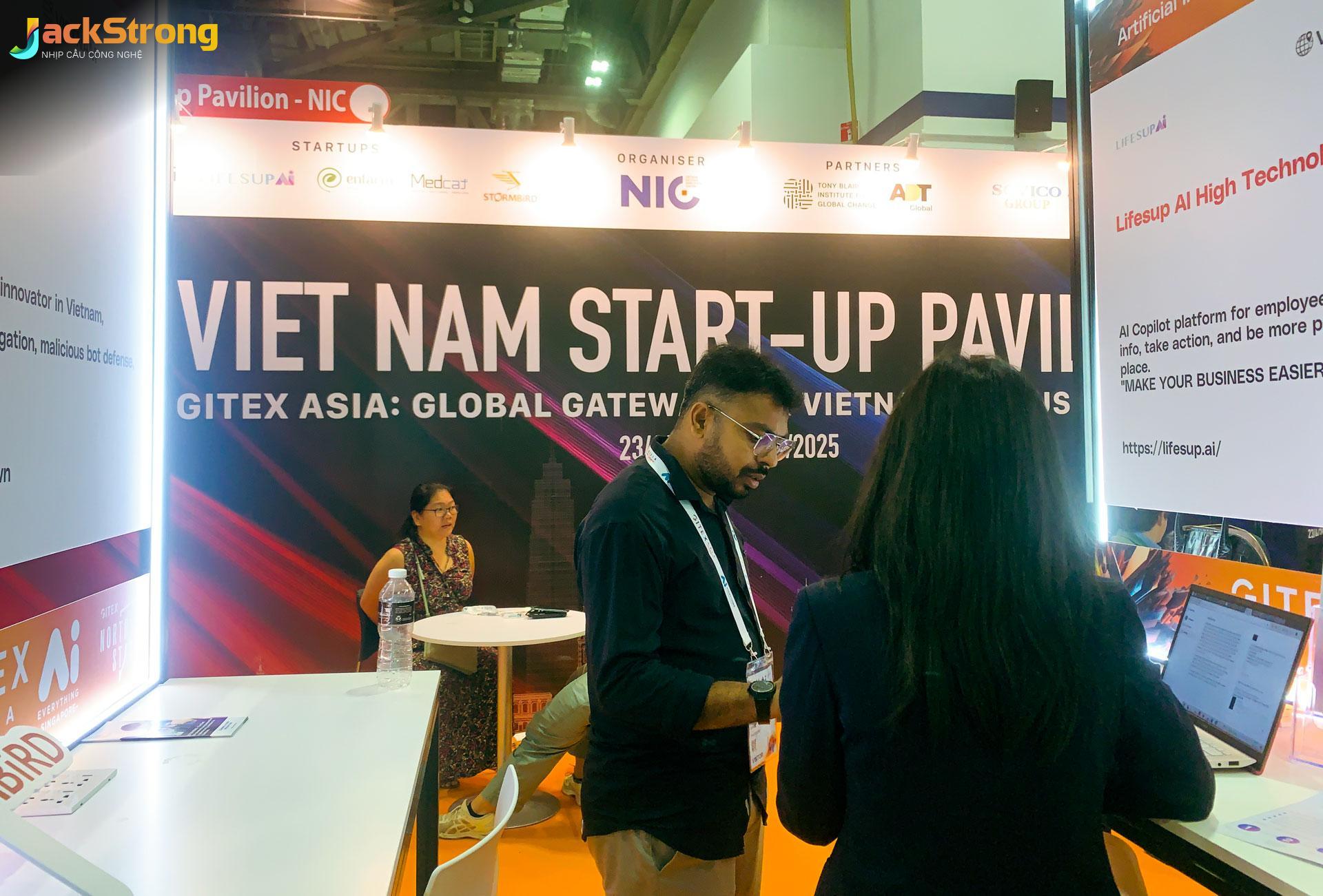 Việt Nam 